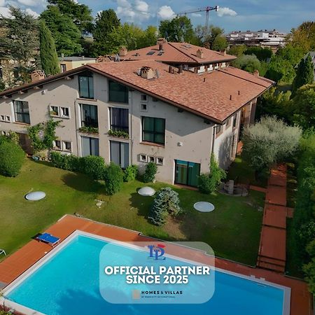 Desenzanoloft Official Partner Marriott Homes & Villas - Swarovski Family Apartment With Pool Desenzano del Garda Eksteriør billede